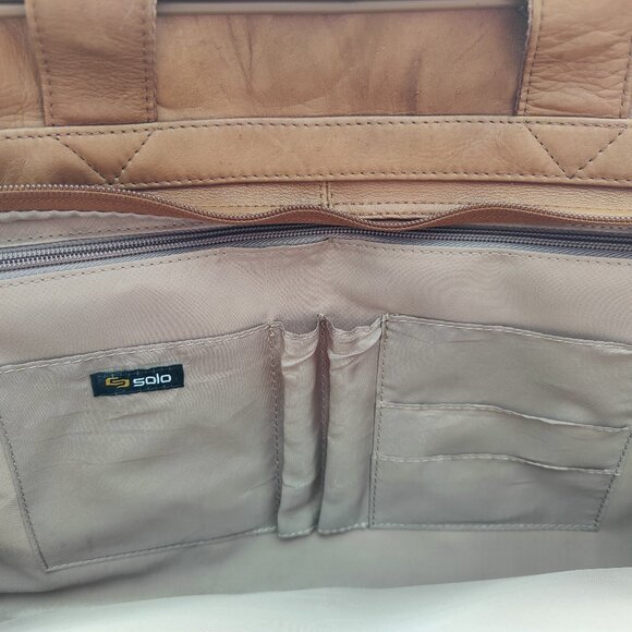 Solo Tan and Brown Leather Briefcase with Classic Design - Picture 5 of 9